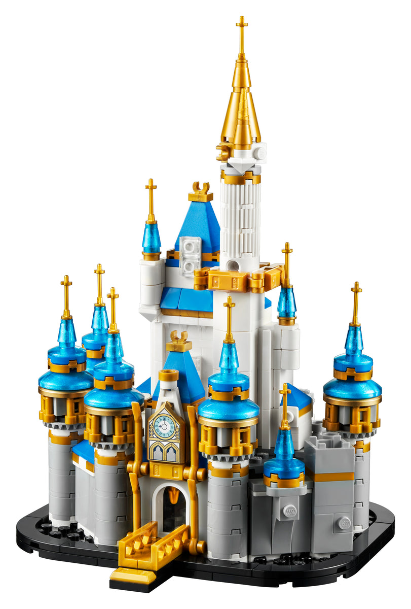 Mini Disney castle 567 pieces deals Mickey building toy