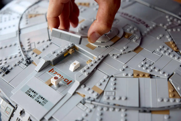 Star Trek: U.S.S. Enterprise NCC-1701-D™