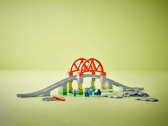 Train Bridge and Tracks Expansion Set