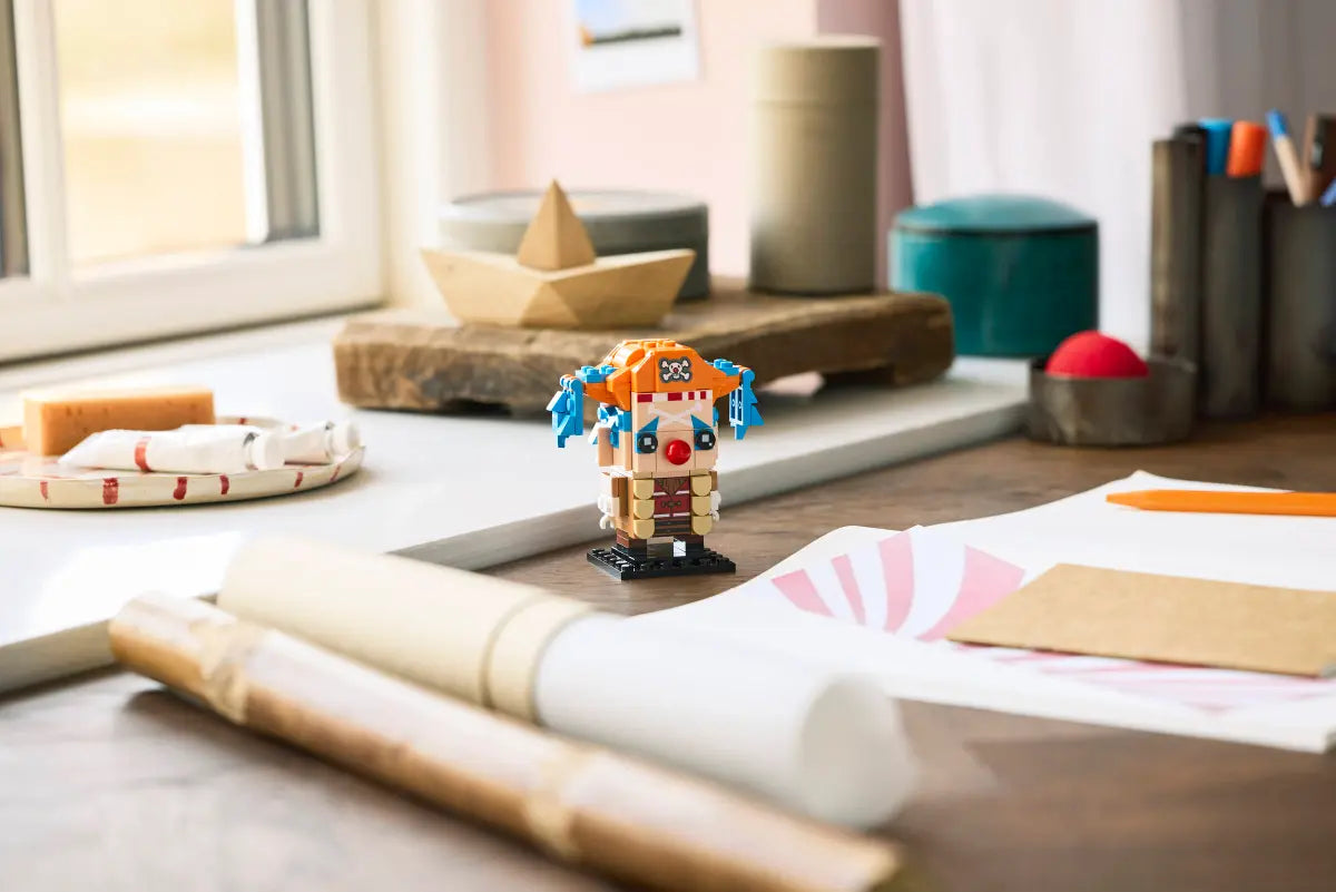 Buggy the Clown Figure