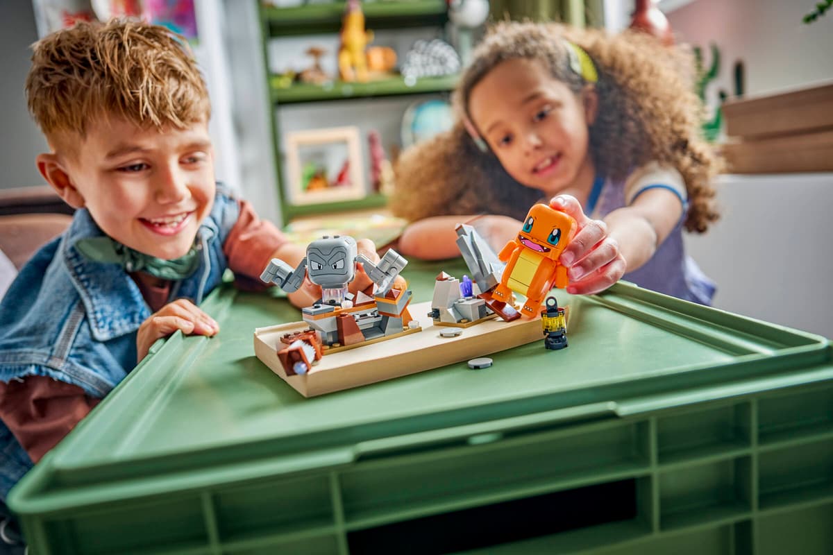 SMART Play™: Charmander and Geodude's Cavern Clash