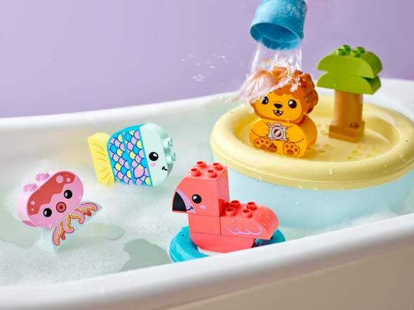 Bath Time Fun: Floating Animal Island