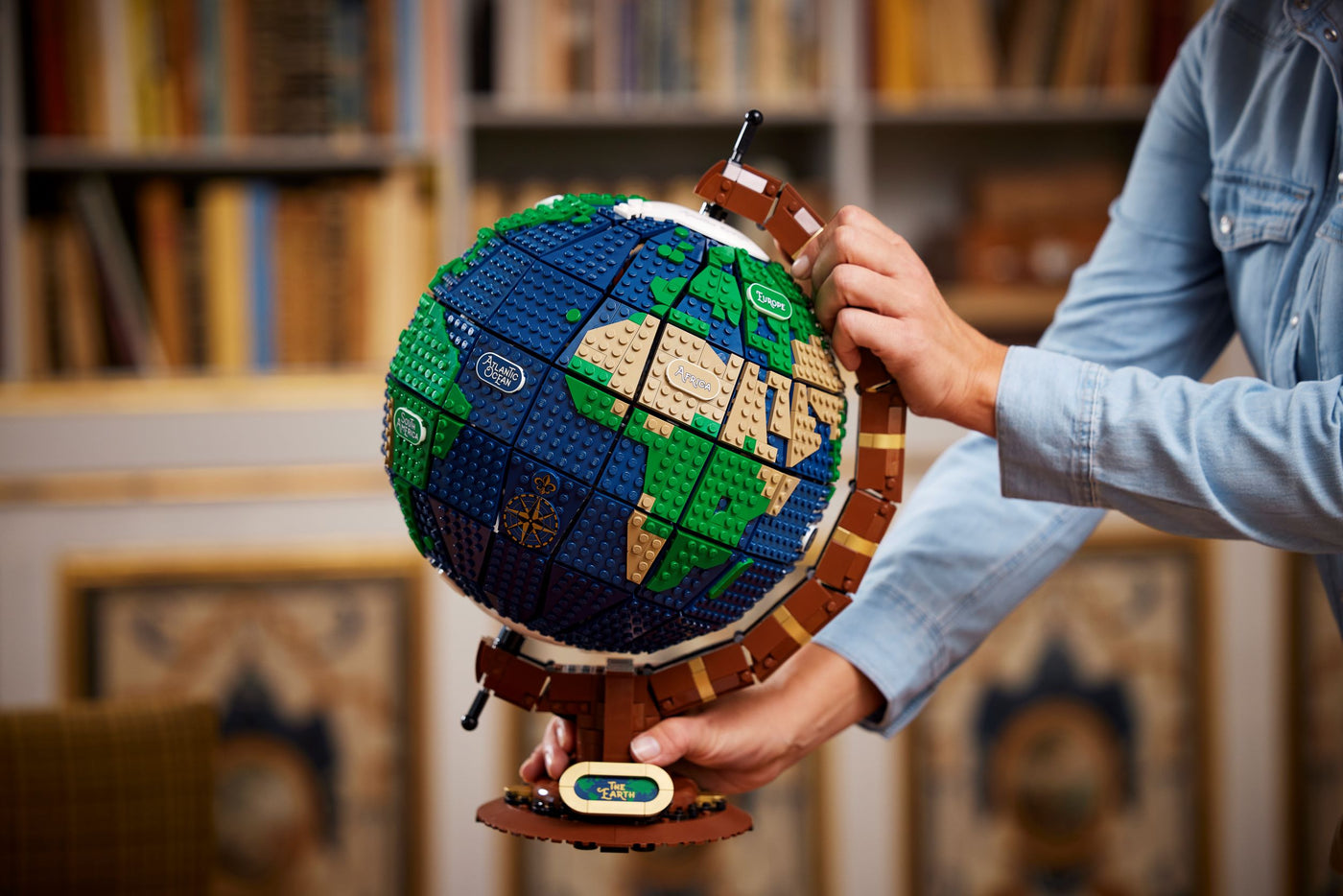 Discount & Cheap LEGO® Ideas The Globe Online at the Shop